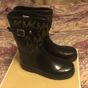 Girls Signature Michael Kors Rain Boots